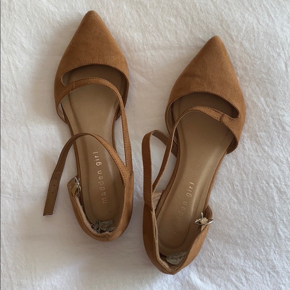 Steve Madden Shoes - Steve Madden Tan Suede Buckle Flats